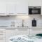 Bright aparment close to Wenceslas square with parking - Praga