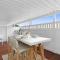 The Elements l Air l 4 Stunning Apartments each with Private Outdoor Dining l Walk to the Beach l Event Friendly l Wifi l Netflix l Outdoor Shower l Communal BBQ Pavilion and Lawn Area l