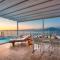 GOCCE VILLAS - Villa Tramontana Stunning Waterfront Villa