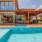 Casa Ofir - Alto Padrão