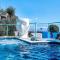 Villa Islamorada Pool and Sea View