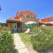 Apartment Grecale by Interhome