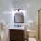 Immaculate Boone Villa with Entertainment Lounge! - بون