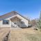 Single Tree Cottage - Walk to Downtown Chama!