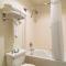 Best Western Windsor Suites - فايتيفيل Best Western Windsor Suites - فايتيفيل
