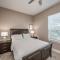 Stunning 5 BDR Oasis. 1 Mile from the Seawall! - 加尔维斯敦
