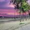 Apartamento mobiliado prédio frente ao mar