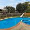 4 BR w/ Pool 10 min to Six flags, AT&T Stadium & Glode Life Park - غراند براري