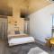 Neutra Home Joshua Tree Luxury Retreat Pool and Spa - Joshua Tree