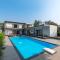 SaffronStays Mayfair Gardens 4 bedroom petfriendly pool villa - Alibaug