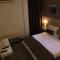 MONDIAL HOTEL
