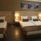 MONDIAL HOTEL