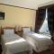 Buggles Pub and Accommodation