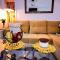 1-Bed Apartment Sleeps 2 -Free Parking -WiFi & Tv
