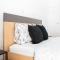 Bright Modern Apt View of the Acropolis 5 min walk - Atény