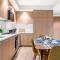 Modern Comfort at UBC: 1BR Condo near Campus