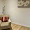 The Gorge Getaway - Deluxe 3-Bedroom Apartment