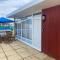 Granada, 2 bedroom chalet with onsite pool and bar - Selsey