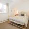 1 Crowlands Cottages