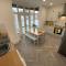 Lovely Apartment in Cleethorpes (sleeps up-to 10) - Cleethorpes