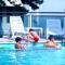 Poolside retreat - Beahost Rentals