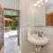 Manini Beachfront Getaway