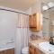Huge Riverfront Deck, Walk Everywhere - Viking Lodge 100A condo