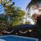 Mini Casa com Jacuzzi e Piscina