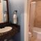 Natchez Manor Bed & Breakfast
