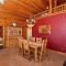 Peaceful Cabin Home with Breathtaking View! - مدينة بيغ بير