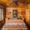 Peaceful Cabin Home with Breathtaking View! - مدينة بيغ بير