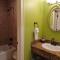 Natchez Manor Bed & Breakfast