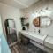 Woody Mountain Bed & Breakfast