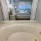 Oceanfront Elegance at AIP Resort - Franklintown