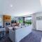Serenity Haven: Retreat with Panoramic Views - 瓦纳卡