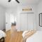 New Charming 2-Bedroom Home Minutes to Downtown