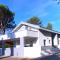 Stunning villa with private garden - Beahost