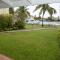 Bay View #7 is a 2-bed, 3,5-bath waterfront townhouse in a gated community, townhouse
