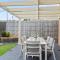 'Pineview Escape' Generous Comfort for Families - Shellharbour