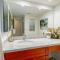 Kamaole Sands 4-306 - New Kitchen & Bathrooms, AC!