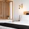 Acropolis Cozy Living