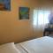 Murphs Surf Shacks
