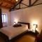 Scappo in Umbria, Casa Cavour