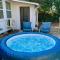 Down By The Bay w Hot Tub, 2 Blocks 2 Beaches, Game Room, Reading Nook, Dog-Friendly, Historic Charm
