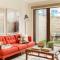 Farrah Designer Three Bedroom Carlton Residence - ملبورن