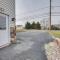 2 Mi to Hersheypark Group Getaway with Deck - Hummelstown