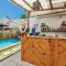 Wander Boutique Hotel