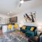 Modern Vibrant Getaway Apartment - Pflugerville