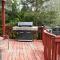 5 Bedrooms, Mountain Views, Steps from Blue Mountain Village, Hot Tub, BBQ