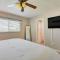 Bradenton Paradise Pool, Patio and Putting Green! - Брейдентон